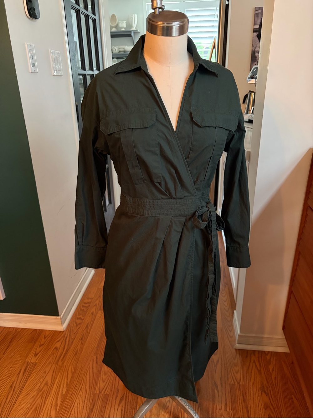 Banana Republic dark green cotton wrap shirt dress